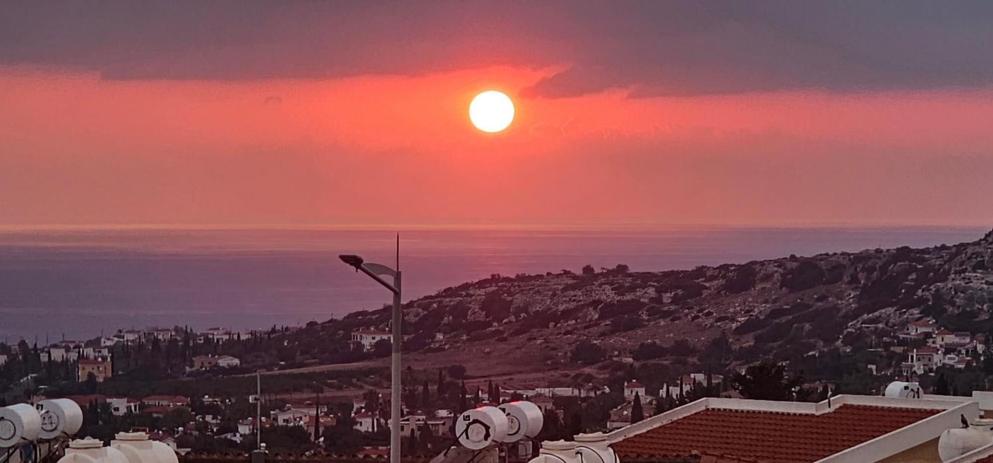 Вілла Peyia Sunset Екстер'єр фото